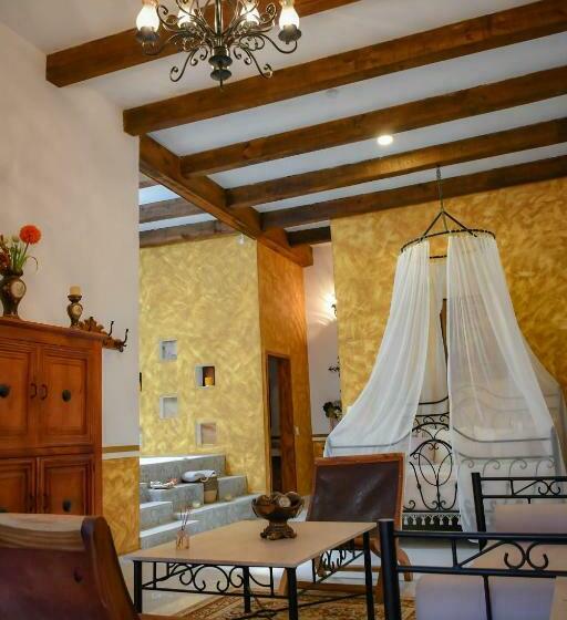 デラックススイート, Hacienda San Isidro