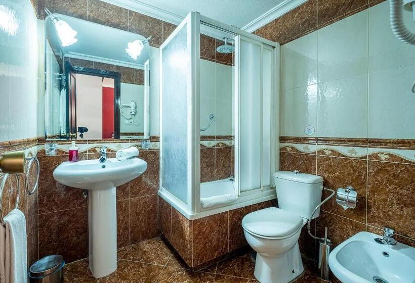 Номер Стандарт, Gines