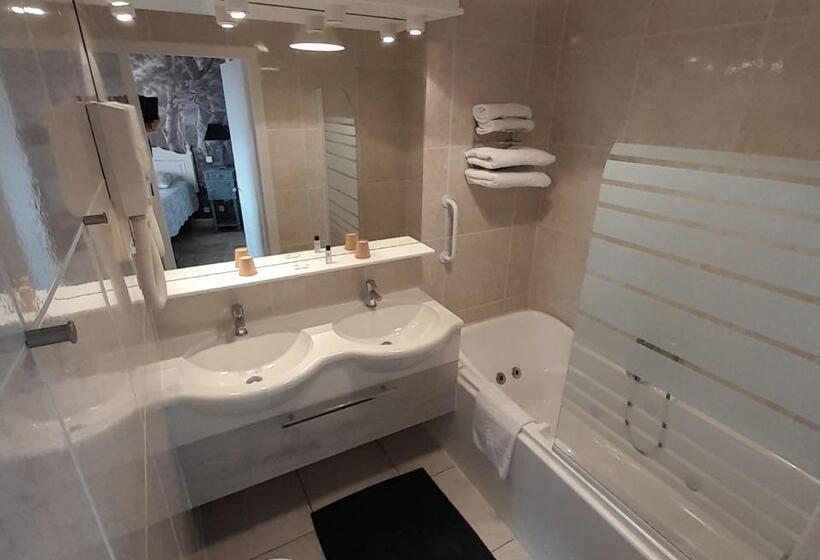 デラックススイート, B&b Manoir De La Fabrègues