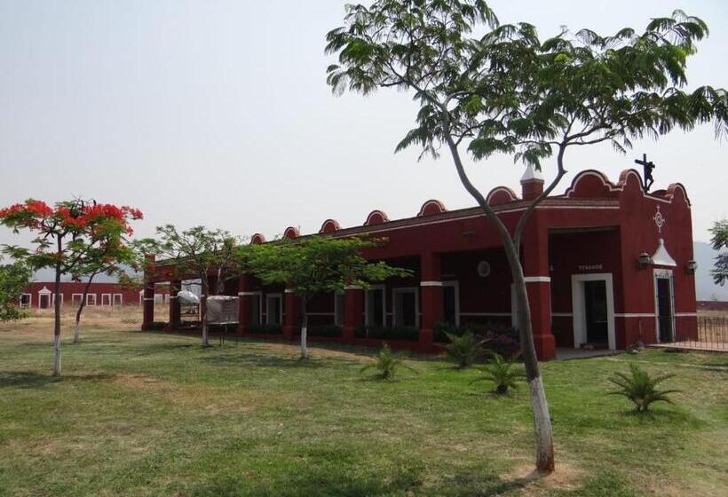 スタンダードトリプルルーム, Hacienda Santa Clara, Morelos, Tenango, Jantetelco