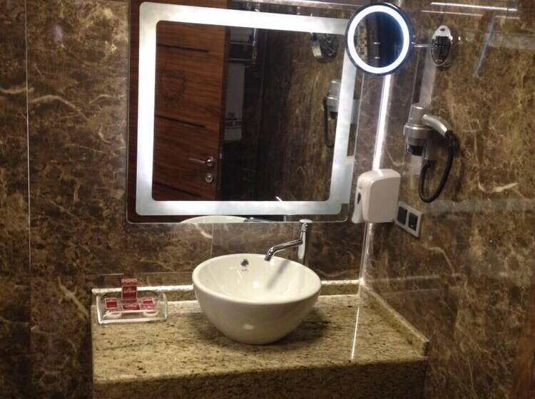 Номер Deluxe Одноместный, Grand Hotel Basaran