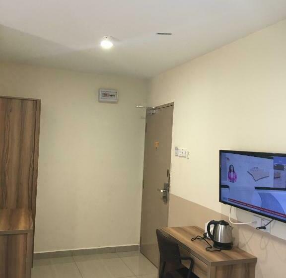 Четырехместный Номер Стандарт, Soho Hotel Semenyih