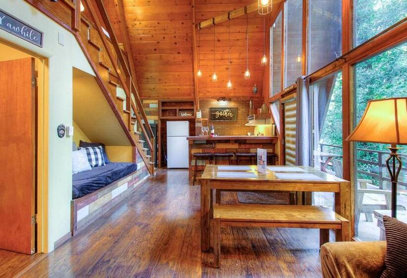 Family Suite, Redwoods River Resort & Campground