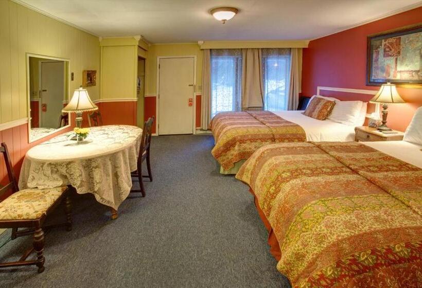Студия Стандарт, Starlite Motel & Suites