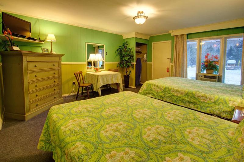 Студия Deluxe, Starlite Motel & Suites