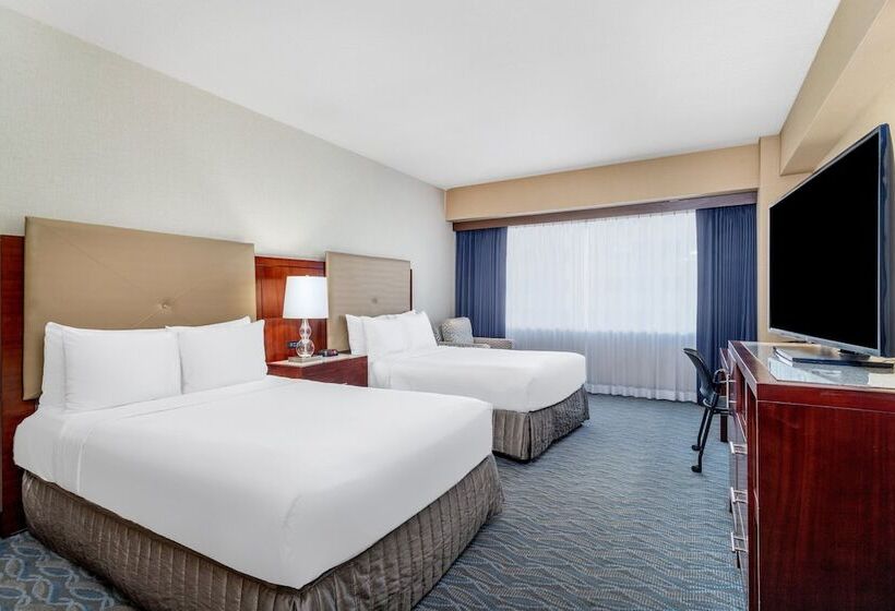 Номер Стандарт 2 Двуспальные Кровати, Crowne Plaza Hotel Los Angeles Harbor, An Ihg