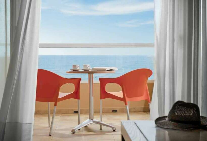 סוויטת ג'וניור נוף לים, Elba Sara Beach & Golf Resort