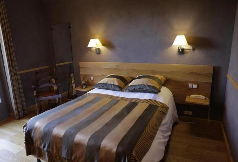 Номер Комфорт, Logis Auberge Du Barrez