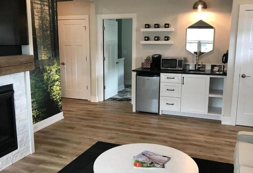 Люкс Дюплекс, Bay Pointe Inn