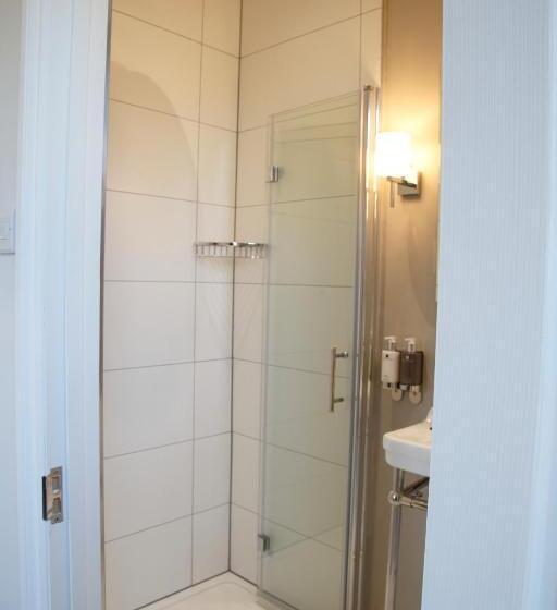 Номер Стандарт, Saddlers B&b