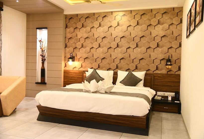 豪华房间, Lords Eco Inn Morbi