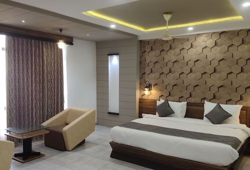 豪华房间, Lords Eco Inn Morbi