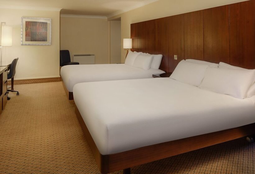 Семейный Номер Deluxe, Doubletree By Hilton Belfast Templepatrick