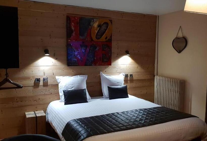 Номер Стандарт с Балконом, Hotel l'Escapade