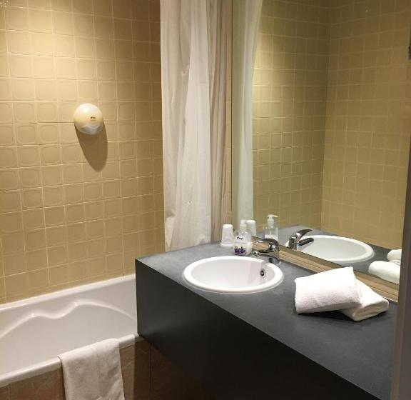 Номер Стандарт Трехместный, Firmhotel Le 37