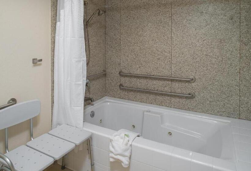 Номер Стандарт Адаптированный для Инвалидов, Holiday Inn Express Rocklin   Galleria Area, An Ihg