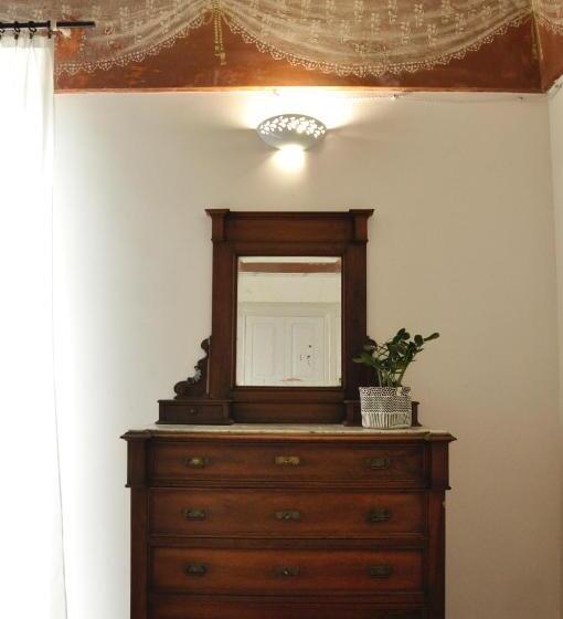 اتاق استاندارد چهار تخته, Casa Turi