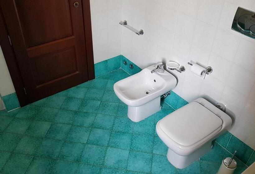 Номер Стандарт Трехместный, B&b Villa Sole