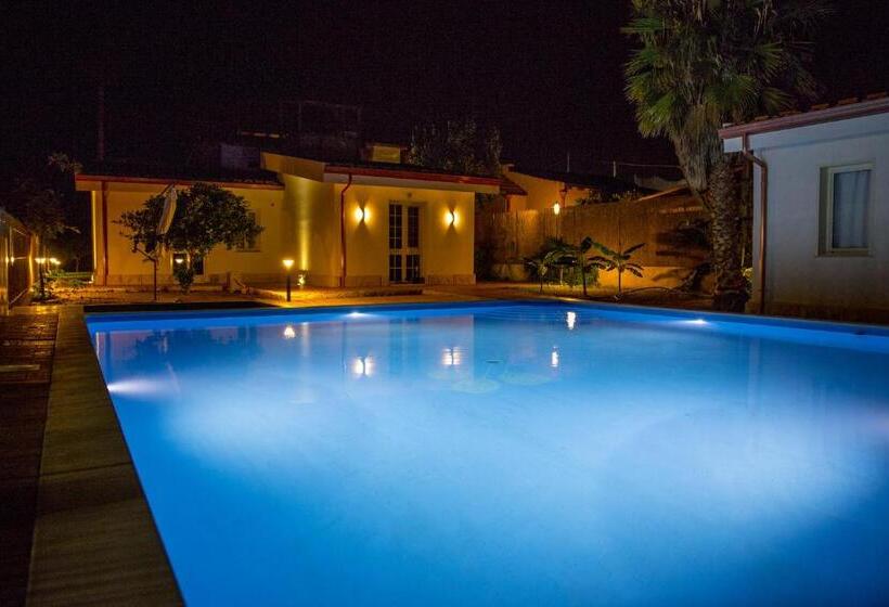 اتاق استاندارد با تخت بزرگ, Casa Dei Carrubi