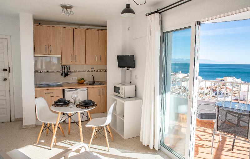 Студия Стандарт Вид на Море, Apartamentos Palm Beach Carihuela