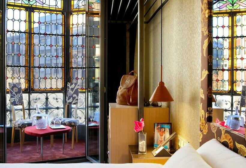 Номер Deluxe, Axel Hotel Barcelona   Adults Only