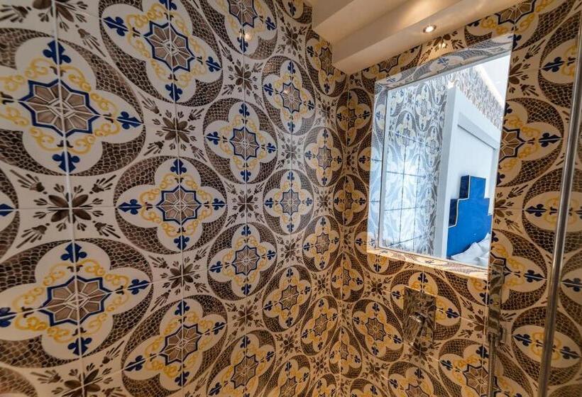 Номер Deluxe Вид на Море с Балконом, Villa Nina