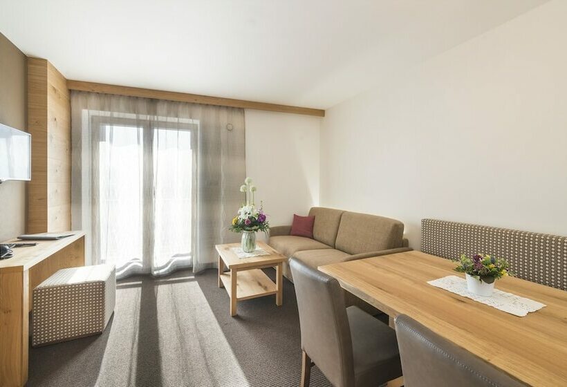 Апартаменты Superior 1 Спальня, Mittendorf Klimaresidence