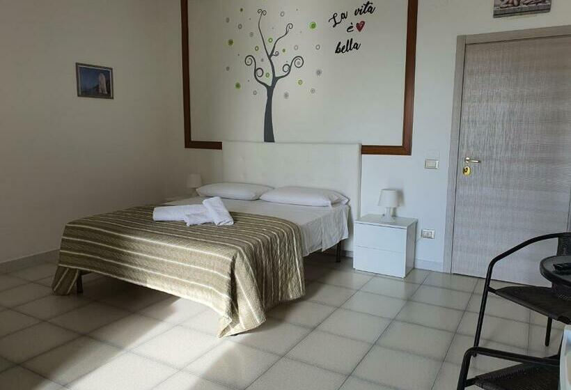 スタンダードルーム, B&b Pizzomunno E Cristalda Rooms