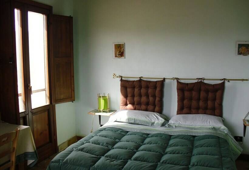 اتاق استاندارد سه نفره, Agriturismo Serra Pernice