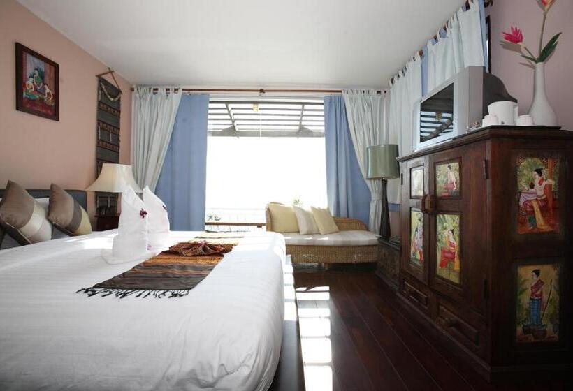 اتاق سوپریور با چشم‌انداز دریا, Koh Chang Cliff Beach Resort