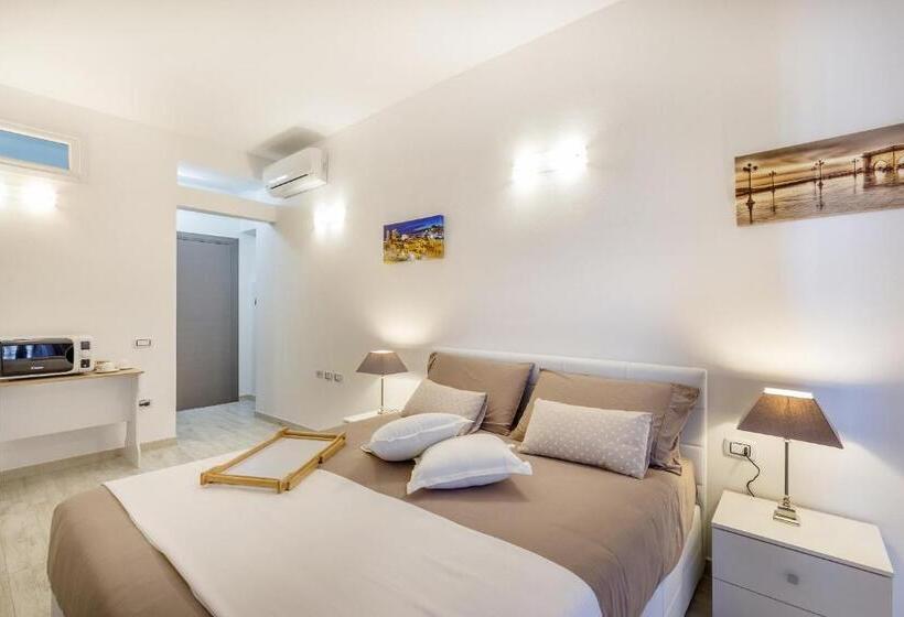 Студио Стандарт с Балконом, Sette Colli Guesthouse
