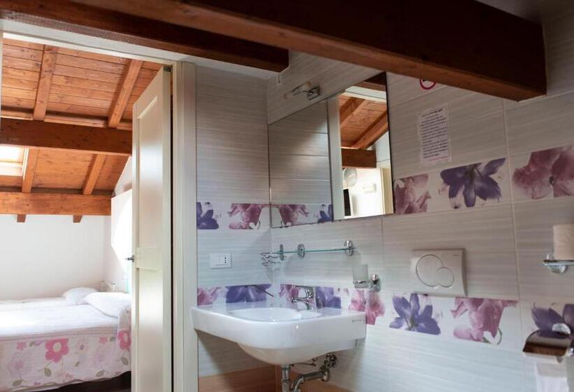 Люкс 2 Спальни, Agriturismo Prato Degli Angeli