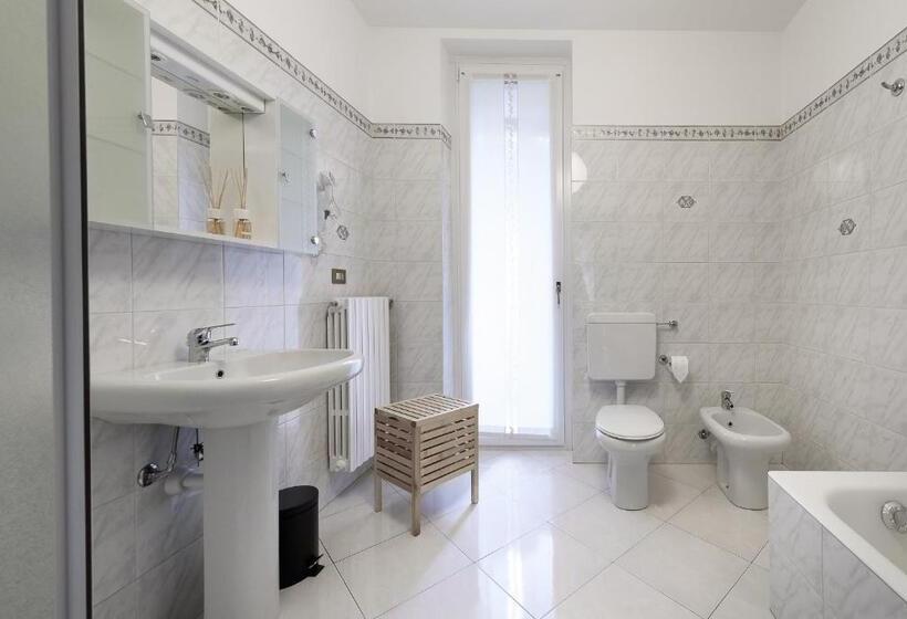 Standard room with outdoor bath, Bed And Breakfast Sweet Home