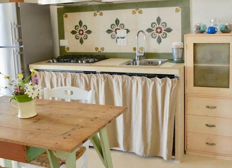 Семейные Апартаменты, Podere Santa Chiara