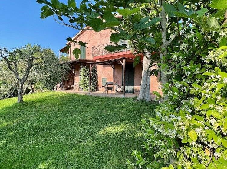 Апартаменты 1 Спальня Вид на Сад, Tenuta De Fanti Agriturismo