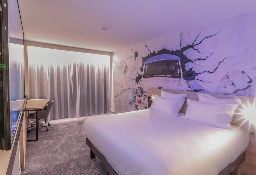 Номер Стандарт, Arena Hotel La Defense
