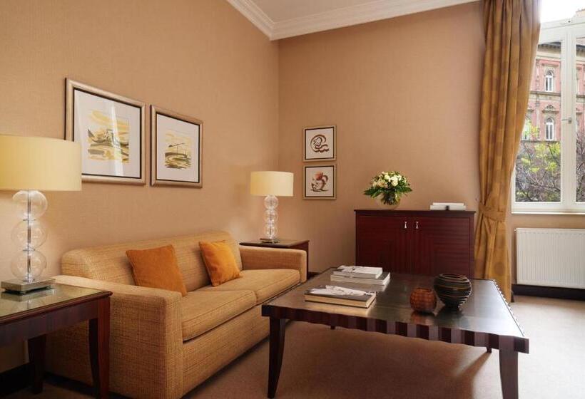 Люкс Повышенной Комфортности, Corinthia  Budapest