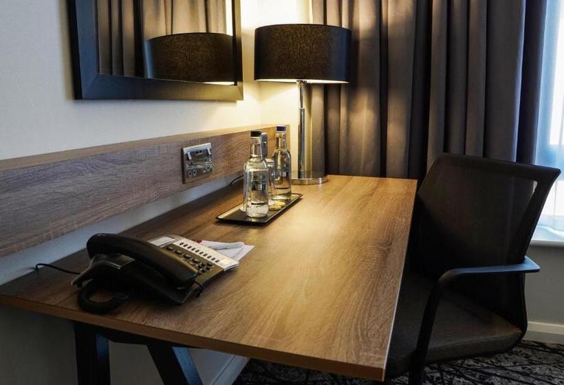Номер Стандарт, Crowne Plaza Liverpool City Centre, An Ihg