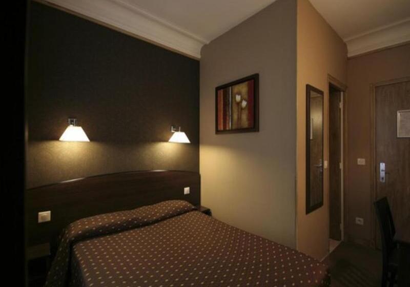 Chambre Standard Individuelle, Victor Masse