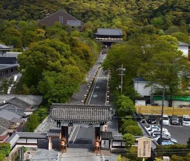 חדר סטנדרט, Gion Fukuzumi