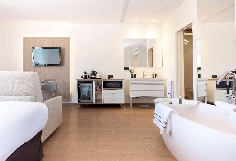 Habitación Premium Vista al Mar., Melia Sitges