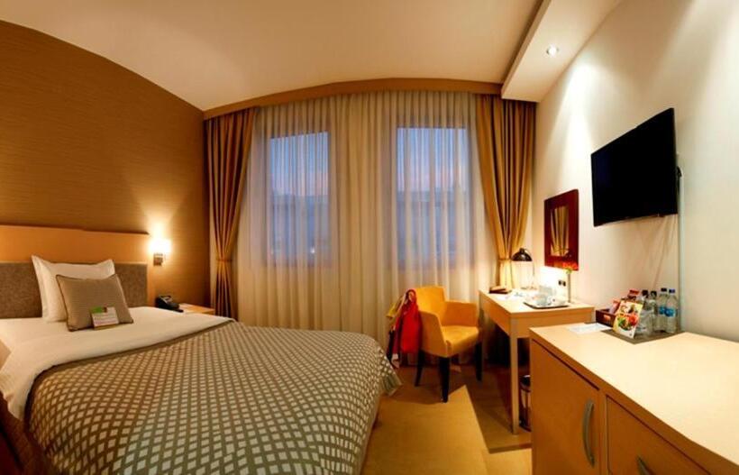 اتاق سوپریور یک تخته, In Hotel Beograd