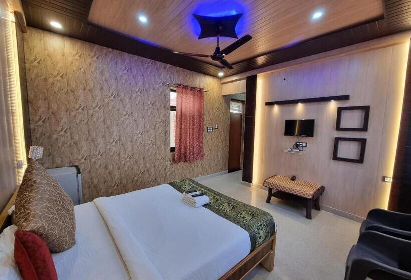 Номер Стандарт Вид на Горы, Bundeli Farm Resort & Banquet Orchha