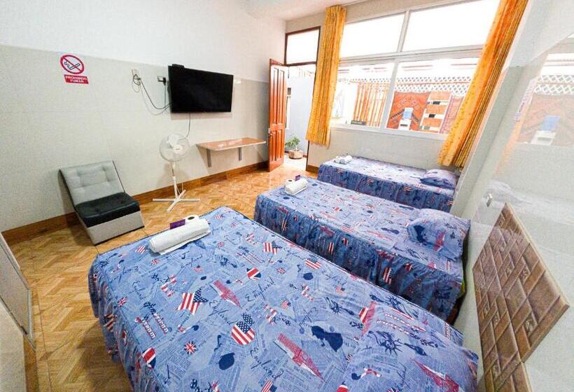 Quarto Triplo Estandar, Libélula