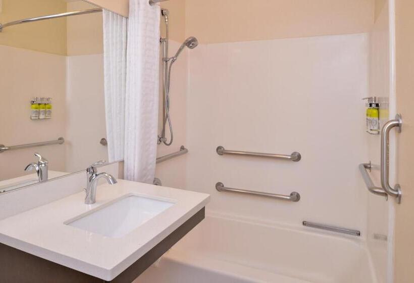 Люкс Адаптированный для Инвалидов, Candlewood Suites Austin Round Rock, An Ihg