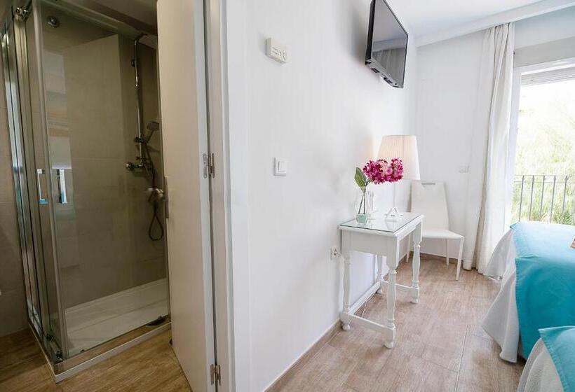 Habitación Estándar con Terraza, Romerito