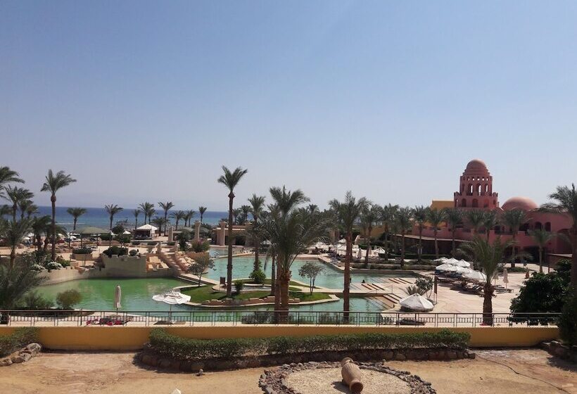 سوییت خانوادگی, Mosaique Beach Resort Taba Heights