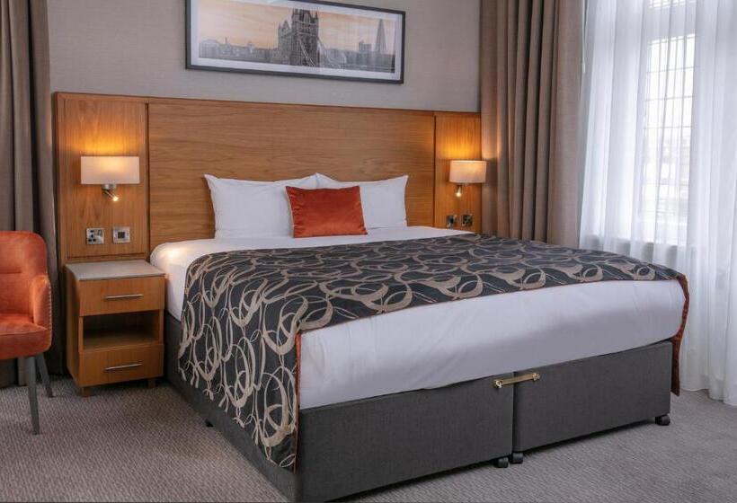 Номер Deluxe, The Crown London, Worldhotels Distinctive