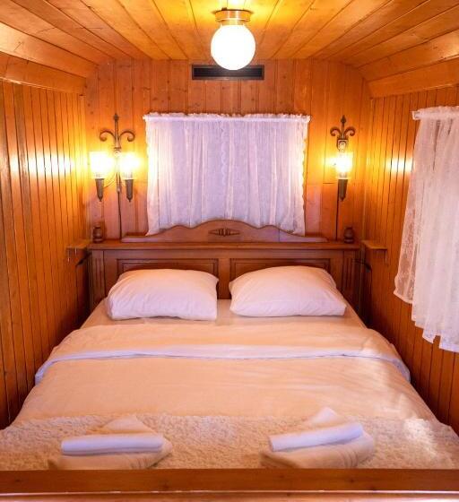 Номер Deluxe, Outside Inn