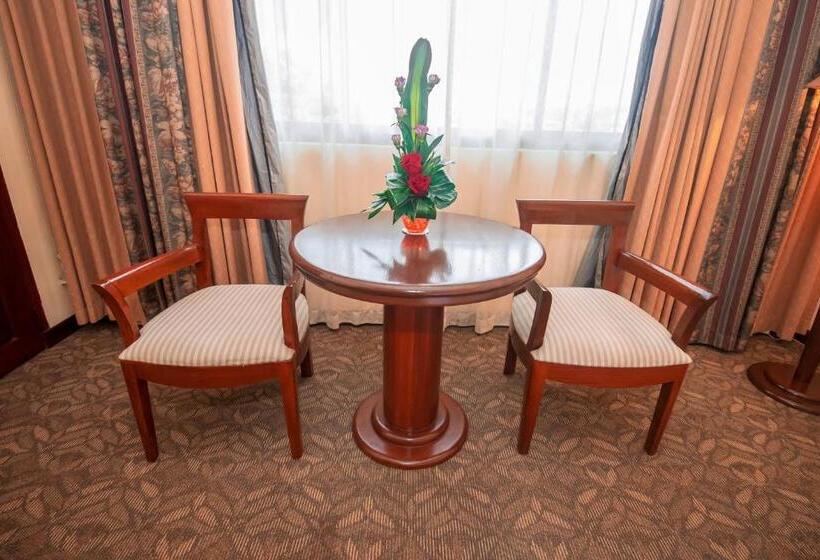Номер Deluxe, Laotel Vientiane